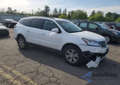 2016 Chevrolet Traverse Lt z USA, uszkodzony, nr VIN 1GNKVGKD9GJ345977